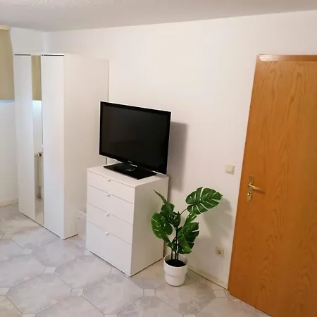 Bookandstay24 Com Mit 2 Betten Und Kueche * Babenhausen (Hessen)
